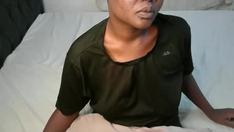 flaquo1 online show from December 21, 2025, 7:32 pm