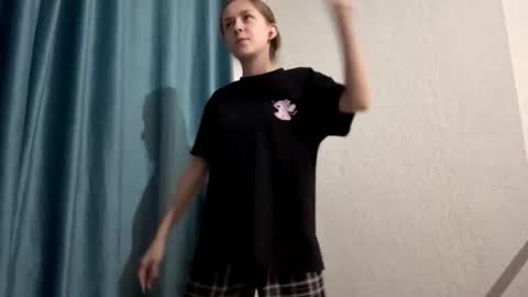 Emma online show from March 3, 2026, 6:25 pm