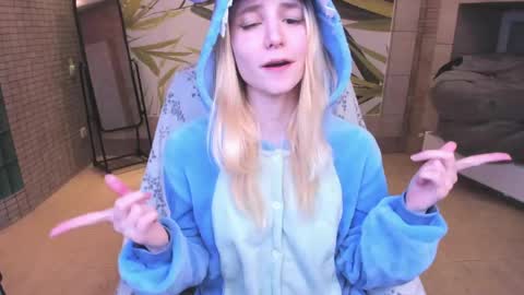 FlexiMona online show from March 7, 2026, 9:12 pm