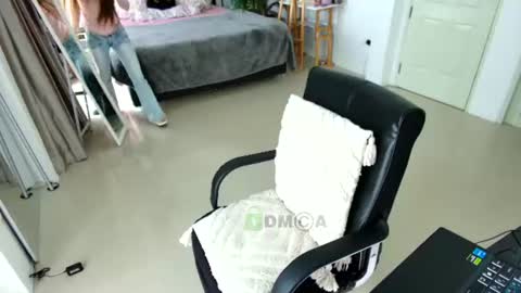 Flexy Cat online show from June 13, 2026, 7:39 am