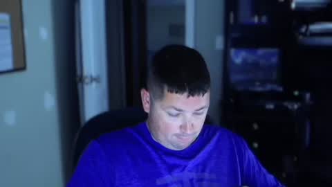 FL guy online show from October 28, 2025, 12:41 pm