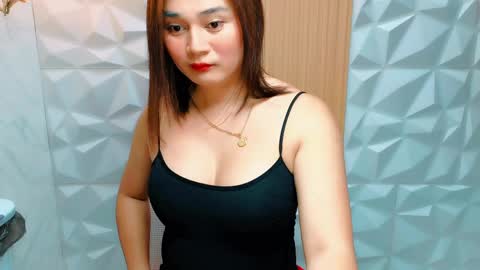 ASHLY online show from April 4, 2026, 6:00 am