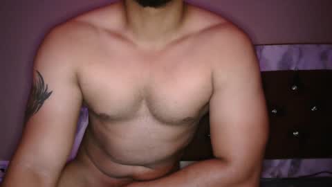 flirtsxxx online show from November 4, 2025, 7:13 pm