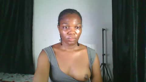 flirtxxdiva online show from March 18, 2026, 8:23 pm
