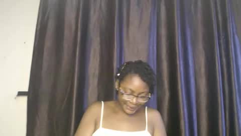 Snapshot of flirty_xxbonny chatting on June 6, 2026, 10:20 am flirty_xxbonny online show from June 6, 2026, 10:20 am