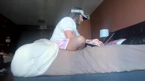 Snapshot of flirtygirlyy chatting on March 4, 2026, 6:58 pm Ive Retired From Camming online show from March 4, 2026, 6:58 pm
