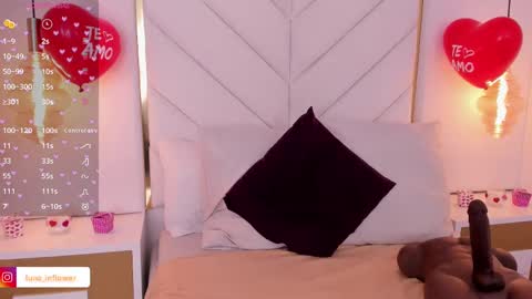 Luna online show from February 17, 2025, 6:26 pm