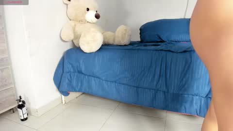    online show from November 12, 2025, 5:08 am