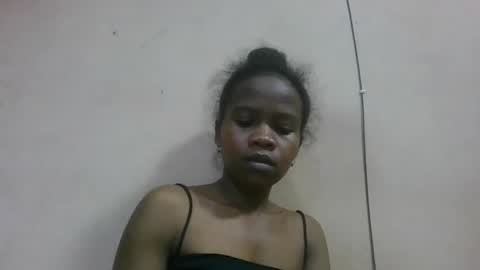 flora48230522373 online show from June 5, 2026, 7:52 pm