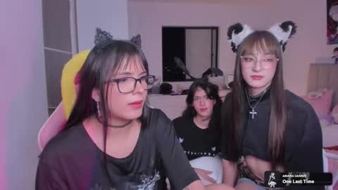 Snapshot of flora_angelical chatting on September 21, 2025, 2:02 am Angel online show from September 21, 2025, 2:02 am