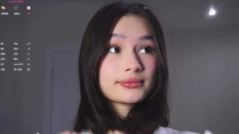 Viola online show from November 25, 2025, 6:02 am