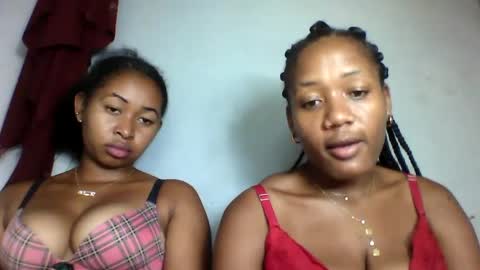 florencia011 online show from February 20, 2025, 5:44 am