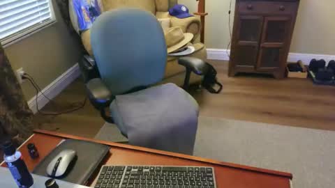 Snapshot of floridagwm chatting on September 10, 2025, 10:54 pm FloridaGMW online show from September 10, 2025, 10:54 pm