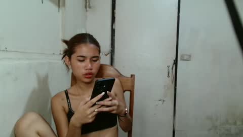 florloversweet1 online show from February 16, 2026, 3:41 pm