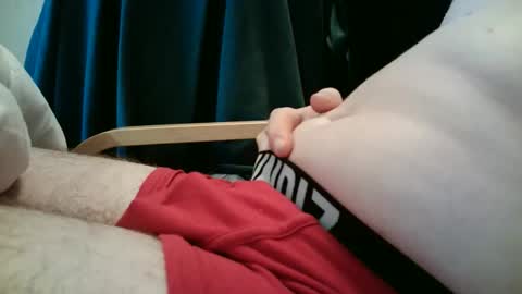 flow2105 online show from October 27, 2025, 6:56 pm