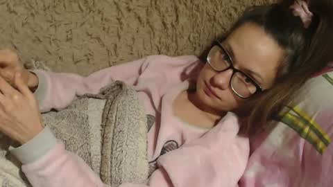 say meow and send tip  online show from December 2, 2024, 6:54 pm