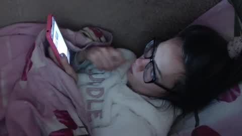 say meow and send tip  online show from December 14, 2024, 10:24 am