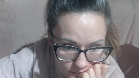 say meow and send tip  online show from February 7, 2026, 4:11 pm