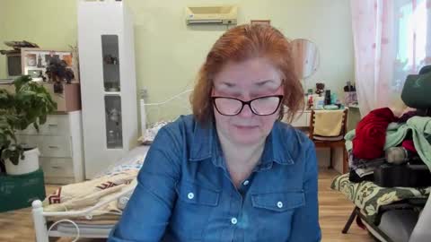 Flowerlower online show from December 21, 2025, 10:00 am