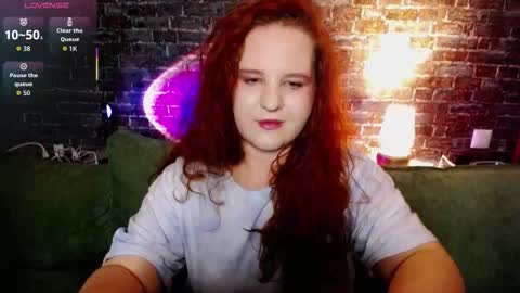 FlowerOfFreedom online show from December 20, 2025, 9:11 pm