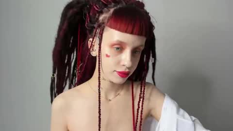 Flower online show from February 22, 2025, 9:15 pm