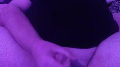 Snapshot of floyd99984 chatting on December 5, 2025, 12:52 am floyd99984 online show from December 5, 2025, 12:52 am