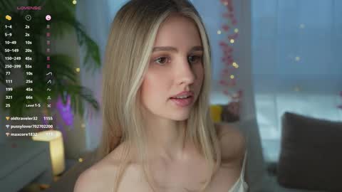 Adeline online show from January 14, 2025, 11:10 am