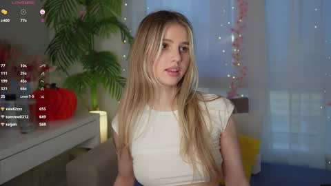 Adeline online show from March 10, 2025, 2:37 pm