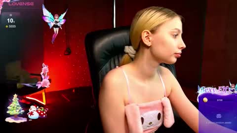 fluffy_cloude online show from January 8, 2026, 1:19 am