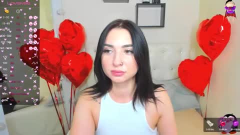 Lina online show from February 18, 2025, 11:19 pm