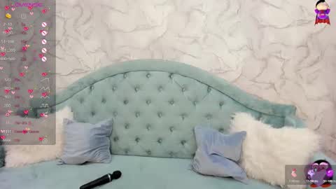 Lina online show from November 19, 2025, 12:10 am