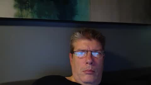 Snapshot of fluidconscience chatting on December 8, 2024, 9:13 am FluidConscience online show from December 8, 2024, 9:13 am