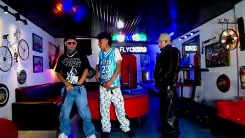 flyckers online show from June 9, 2026, 1:12 pm