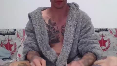 flylen online show from January 17, 2026, 3:00 am