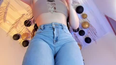lia online show from June 7, 2026, 11:03 am