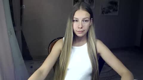 Molli  Ready for any play with you. Hottest show in pvt  Help a student earn big tokens  online show from September 20, 2025, 8:43 pm