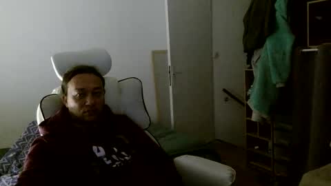 foxalwaysexcited online show from November 9, 2025, 7:34 pm