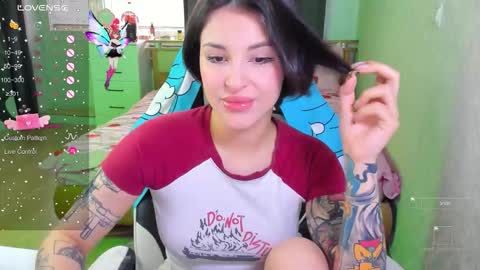 folinskaayaa online show from December 2, 2025, 6:08 am