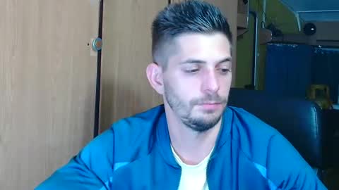 independent model online show from September 13, 2025, 7:24 pm