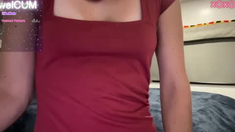 Elaine online show from December 22, 2024, 1:45 am