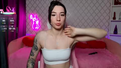 Snapshot of foryoureyesonly__ chatting on February 2, 2026, 12:53 am Lily online show from February 2, 2026, 12:53 am