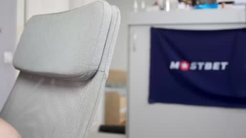 CUSTOM PHOTOS AND VIDEOS -  online show from December 21, 2024, 12:16 pm