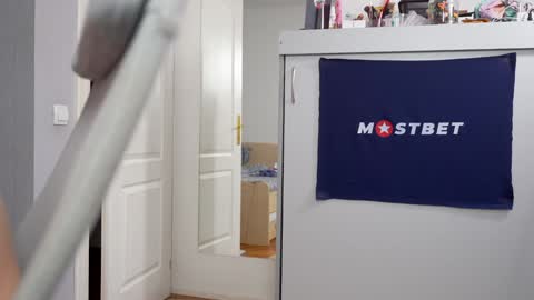 CUSTOM PHOTOS AND VIDEOS -  online show from December 30, 2024, 1:03 pm