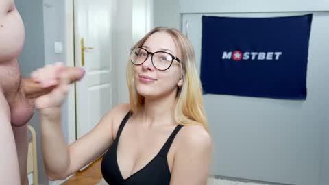 CUSTOM PHOTOS AND VIDEOS -  online show from January 11, 2025, 2:25 pm