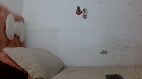 Snapshot of foxkatty69 chatting on December 3, 2024, 4:14 am Katty online show from December 3, 2024, 4:14 am