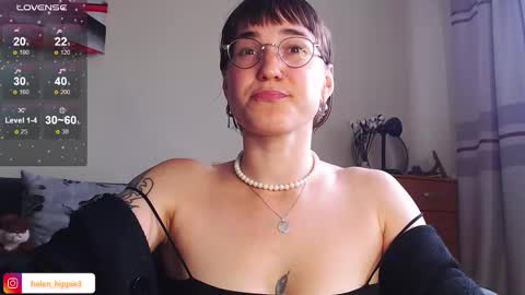 Snapshot of foxrinehelen chatting on September 11, 2025, 4:07 pm Helen - My streams are Monday - Friday at 8 AM NY time online show from September 11, 2025, 4:07 pm