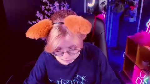 Snapshot of foxxxypolly chatting on June 11, 2026, 5:38 am Polly online show from June 11, 2026, 5:38 am