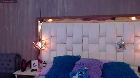 Foxxy  online show from January 16, 2026, 8:13 pm