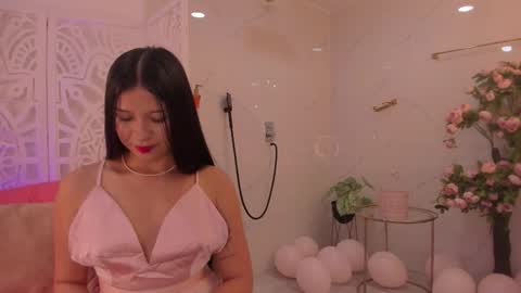 Foxy online show from October 7, 2025, 7:55 pm