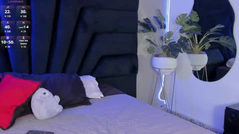 Snapshot of foxy_katt chatting on September 11, 2025, 12:27 pm Katt Schedule 700a.m - 200p.m Col hour online show from September 11, 2025, 12:27 pm